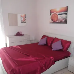  Appartamento Attico Trilocale Con Solarium A